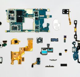 blue and yellow phone modules